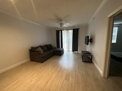 616 Clearwater Park Road, West Palm Beach, FL, 33401 | Card Image