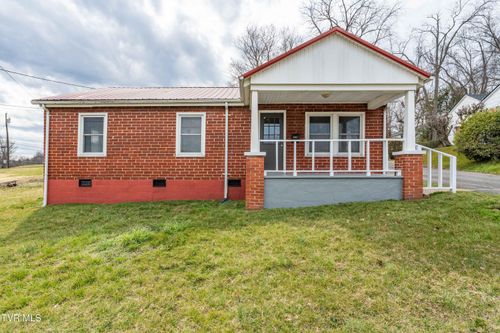 1015 Knob Creek Rd, Johnson City, TN, 37604-5315 | Card Image