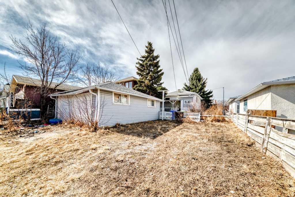 Residential in Calgary 4