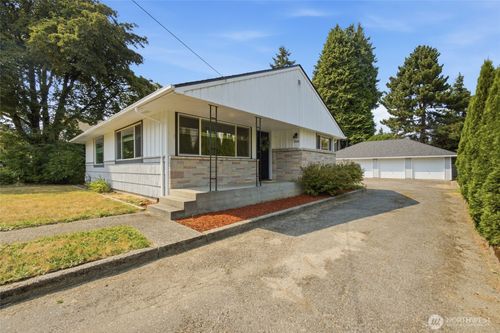 2016 Dickinson Ave Nw, Olympia, WA, 98502-4409 | Card Image