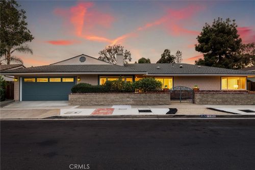 2233 Heather Ln, Newport Beach, CA, 92660-3405 | Card Image