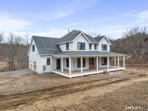 2 Pickett Rd, Roxbury, CT, 06783-1112 | Card Image