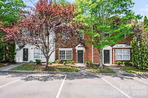 2120 Sardony Ln, Charlotte, NC, 28213-4728 | Card Image