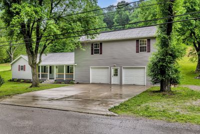 3063 Fly Rd, House other with 5 bedrooms, 2 bathrooms and 2 parking in Santa Fe TN | Image 2