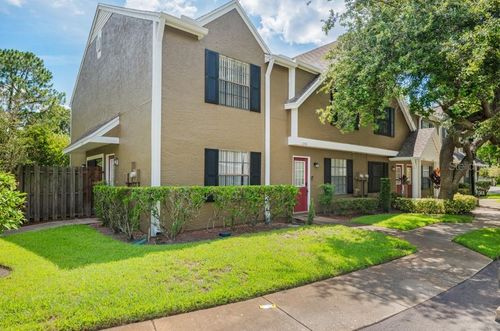16504 Lake Brigadoon Cir, TAMPA, FL, 33618-1148 | Card Image