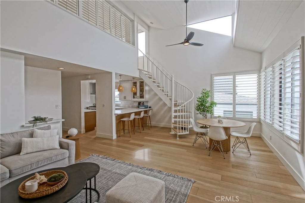 Residential Lease in Manhattan Beach 4