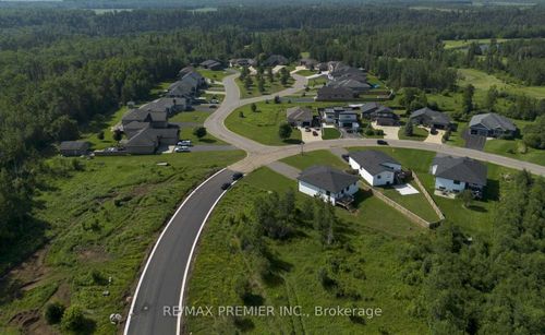 2980 King George'S Park Dr, Rosslyn, ON, P7K0S4 | Card Image