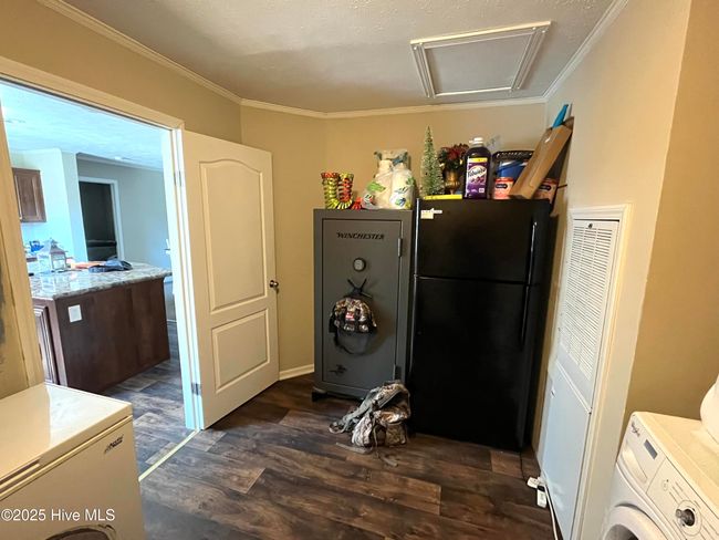 573 Autrytown Rd, House other with 3 bedrooms, 2 bathrooms and null parking in Elizabethtown NC | Image 14