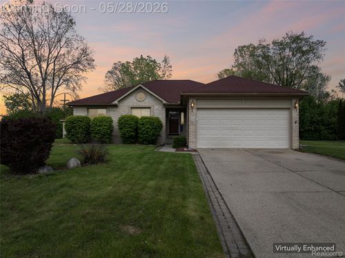 3583 Yardly Ct, Sterling Heights, MI, 48310-4962 | Card Image