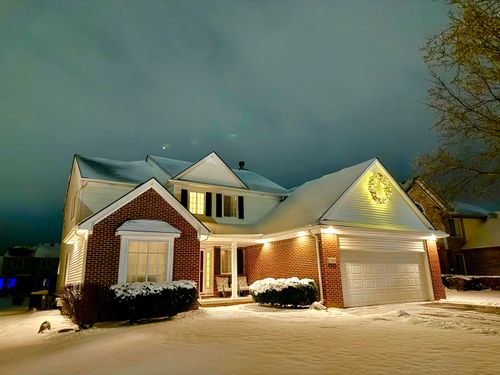 7684 Pioneer Dr, Ypsilanti, MI, 48197-9462 | Card Image