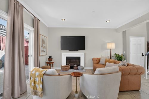 122-13421 Hubbard Street, Sylmar, CA, 91342 | Card Image