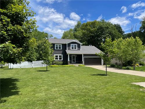 1057 N Portage Path, Akron, OH, 44313-5827 | Card Image