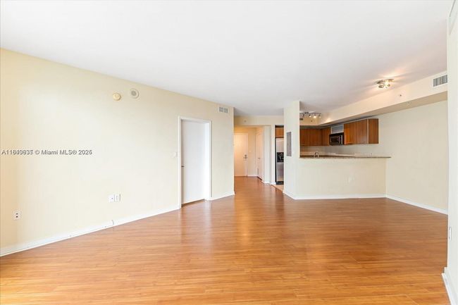 APT-2108 - 9055 Sw 73 Rd Ct, Condo with 2 bedrooms, 2 bathrooms and null parking in Pinecrest FL | Image 16