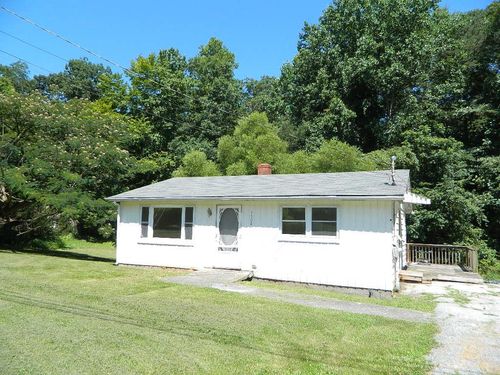 1308 Scratch Gravel Road, Marion, VA, 24354 | Card Image