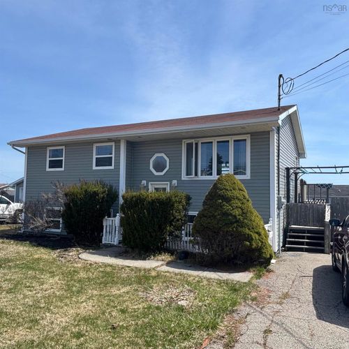 246 Curran Street, New Waterford, NS, B1H3A1 | Card Image