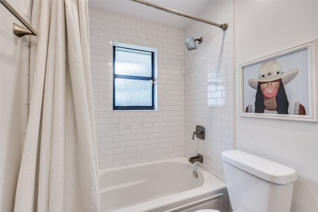 7727 La Avenida Dr, House other with 3 bedrooms, 3 bathrooms and null parking in Dallas TX | Image 17