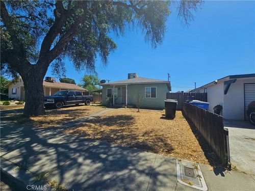415 E Florinda St, Hanford, CA, 93230-3729 | Card Image