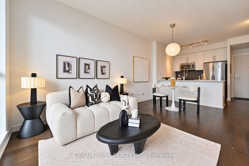 4003-4011 Brickstone Mews, Mississauga, ON, L5B0J7 | Card Image