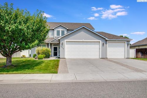 1815 Sunshine Ave, West Richland, WA, 99353-8730 | Card Image