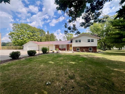 512 Norton Dr, OAKLAND, IL, 61943-5226 | Card Image