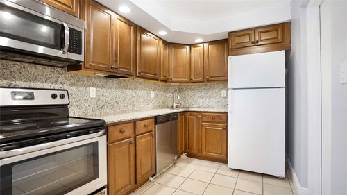 apt-f108-3111 Oakland Shores Dr, Oakland Park, FL, 33309-5664 | Card Image