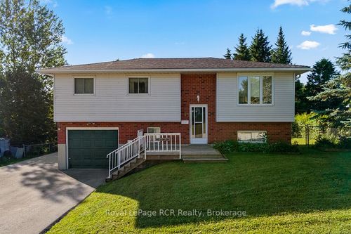45 Lawler Dr, Grey Highlands, ON, N0C1H0 | Card Image
