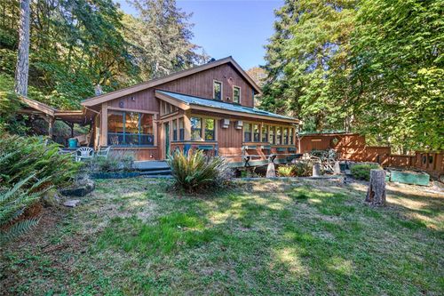 521 Beddis Rd, Salt Spring Island, BC, V8K2E8 | Card Image