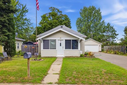 313 1st Ave Ne, Brainerd, MN, 56401-3123 | Card Image