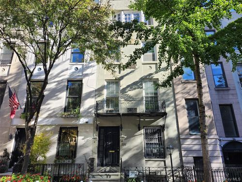 231 E 62nd St, New York, NY, 10065-7685 | Card Image