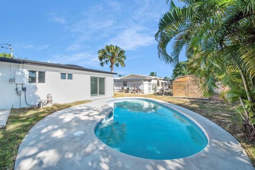120 Ne 57th Ct, Oakland Park, FL, 33334-1732 | Card Image