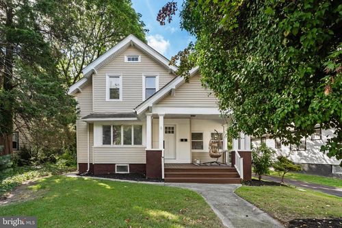 4 E Haddon Ave, OAKLYN, NJ, 08107-1309 | Card Image