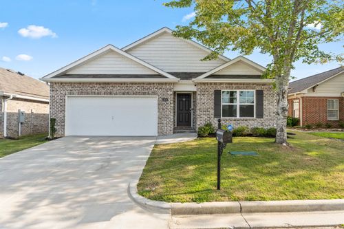 1504 Heritage Cir Se, Cullman, AL, 35055-5048 | Card Image