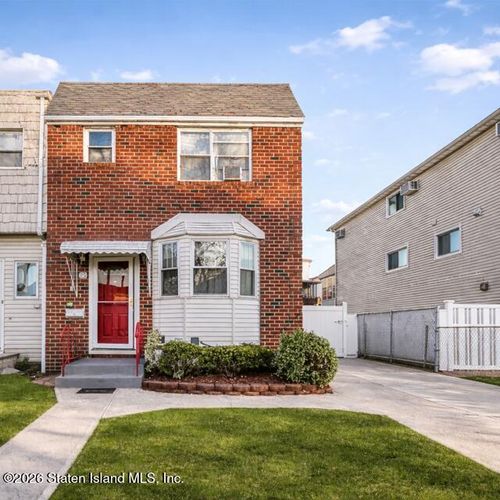 25 Morgan Ln, Staten Island, NY, 10314-3309 | Card Image