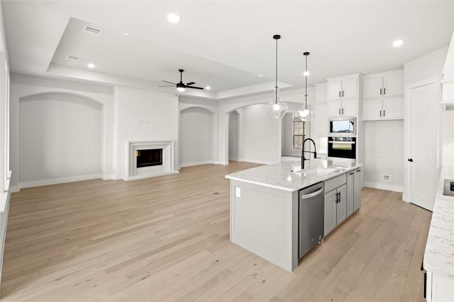 25. 160 Waterview - Kitchen (4) | Image 7