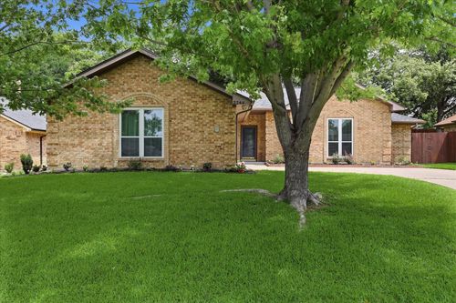 2244 Timberglen Dr, Flower Mound, TX, 75028-1915 | Card Image