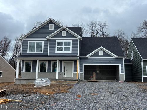 206 Grace Ann Ct, Fayetteville, PA, 17222-8228 | Card Image