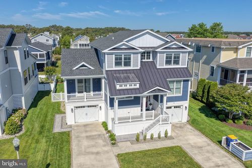 324 Sandpiper Dr, Bethany Beach, DE, 19930-9086 | Card Image
