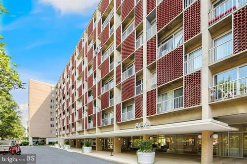 apt-s113-800 4th St Sw, WASHINGTON, DC, 20024-3048 | Card Image