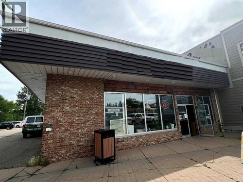 5031 50 St, Sylvan Lake, AB, T4S1P9 | Card Image