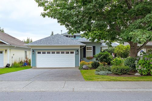 8007 Simpson Rd, Central Saanich, BC, V8M2H3 | Card Image