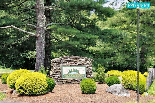 16-16 Juniper Cir, Monroe, CT, 06468-2652 | Card Image