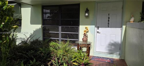 19851-19851 Sw 103rd Ct, Cutler Bay, FL, 33157-8502 | Card Image