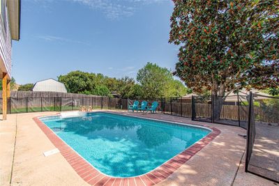 511 Arapaho Drive, House other with 5 bedrooms, 4 bathrooms and 2 parking in Harker Heights TX | Image 2