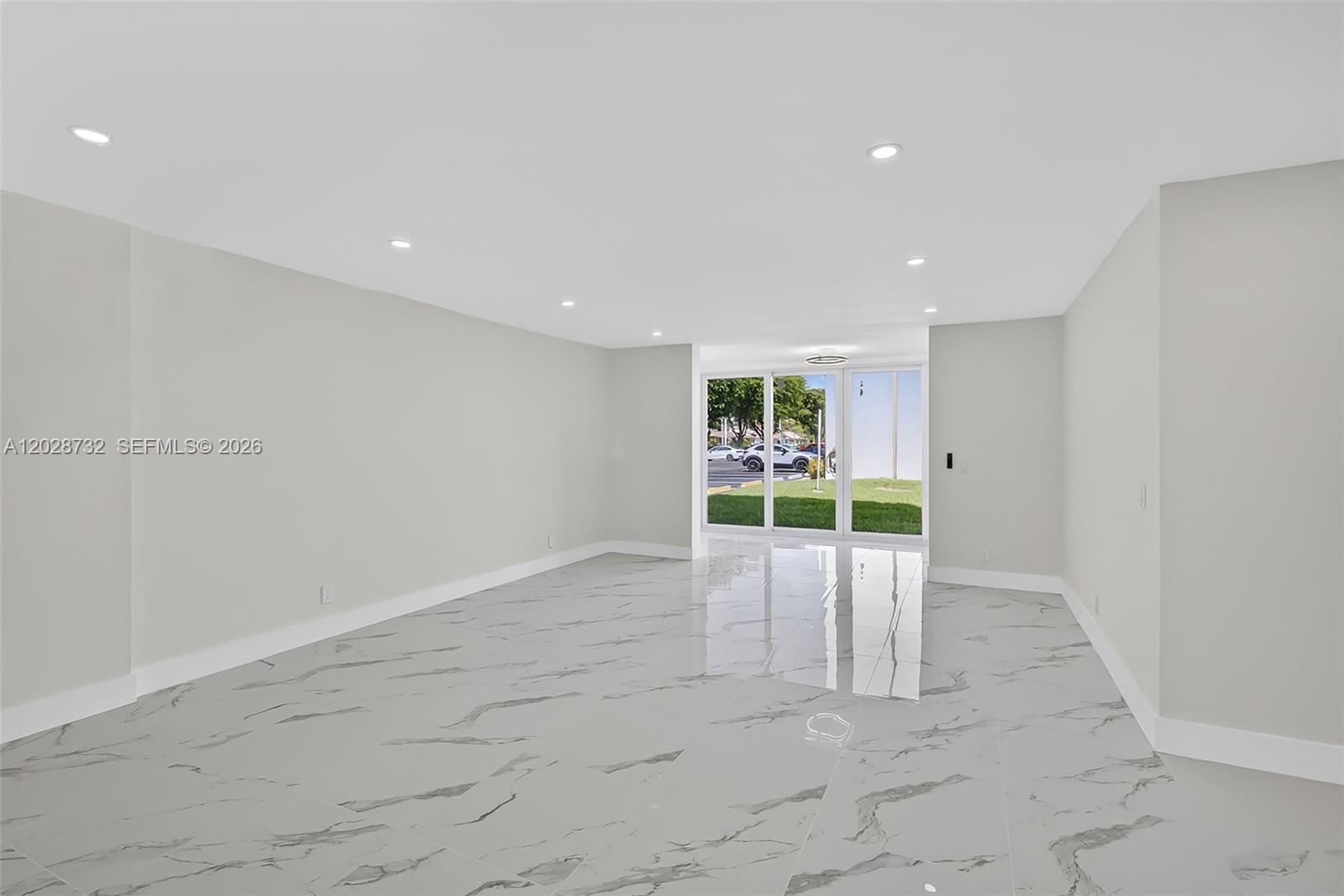 Residential in Dania Beach 4