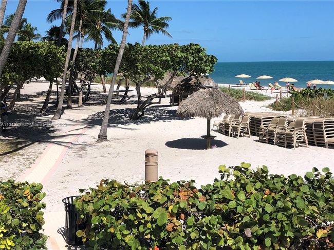 B502 - 1111 Crandon Blvd, Condo with 2 bedrooms, 2 bathrooms and null parking in Key Biscayne FL | Image 11
