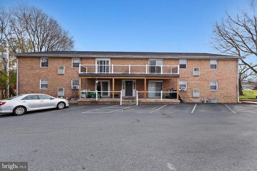 apt-b2-4341 Carlisle Pike, CAMP HILL, PA, 17011-4131 | Card Image