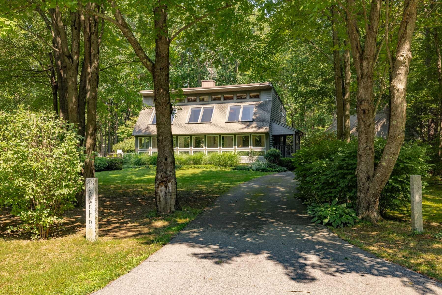 Caswell Dr, Greenland, NH 03840