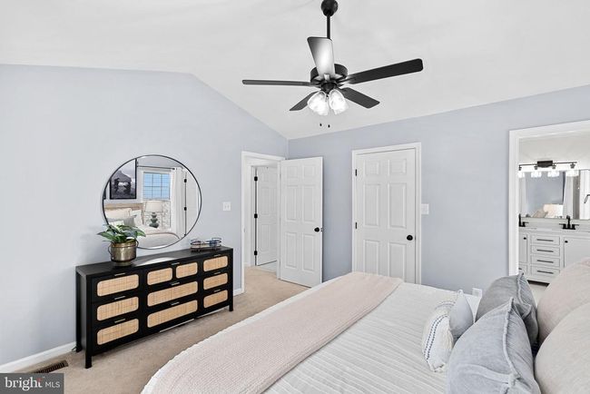 20755 Citation Dr, House other with 3 bedrooms, 4 bathrooms and null parking in ASHBURN VA | Image 25