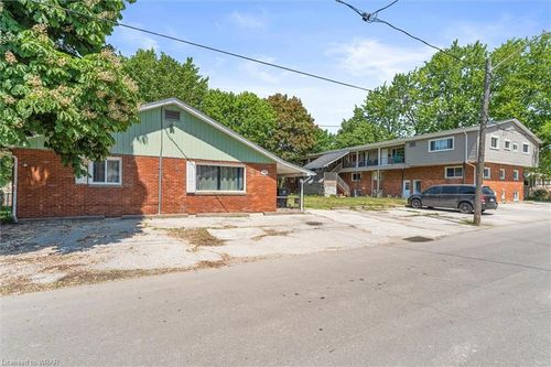 199-215 John Street E, Chatham Kent, ON, N0P1A0 | Card Image