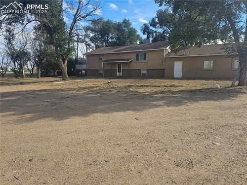 9138 Us Highway 50, Manzanola, CO, 81058-9719 | Card Image